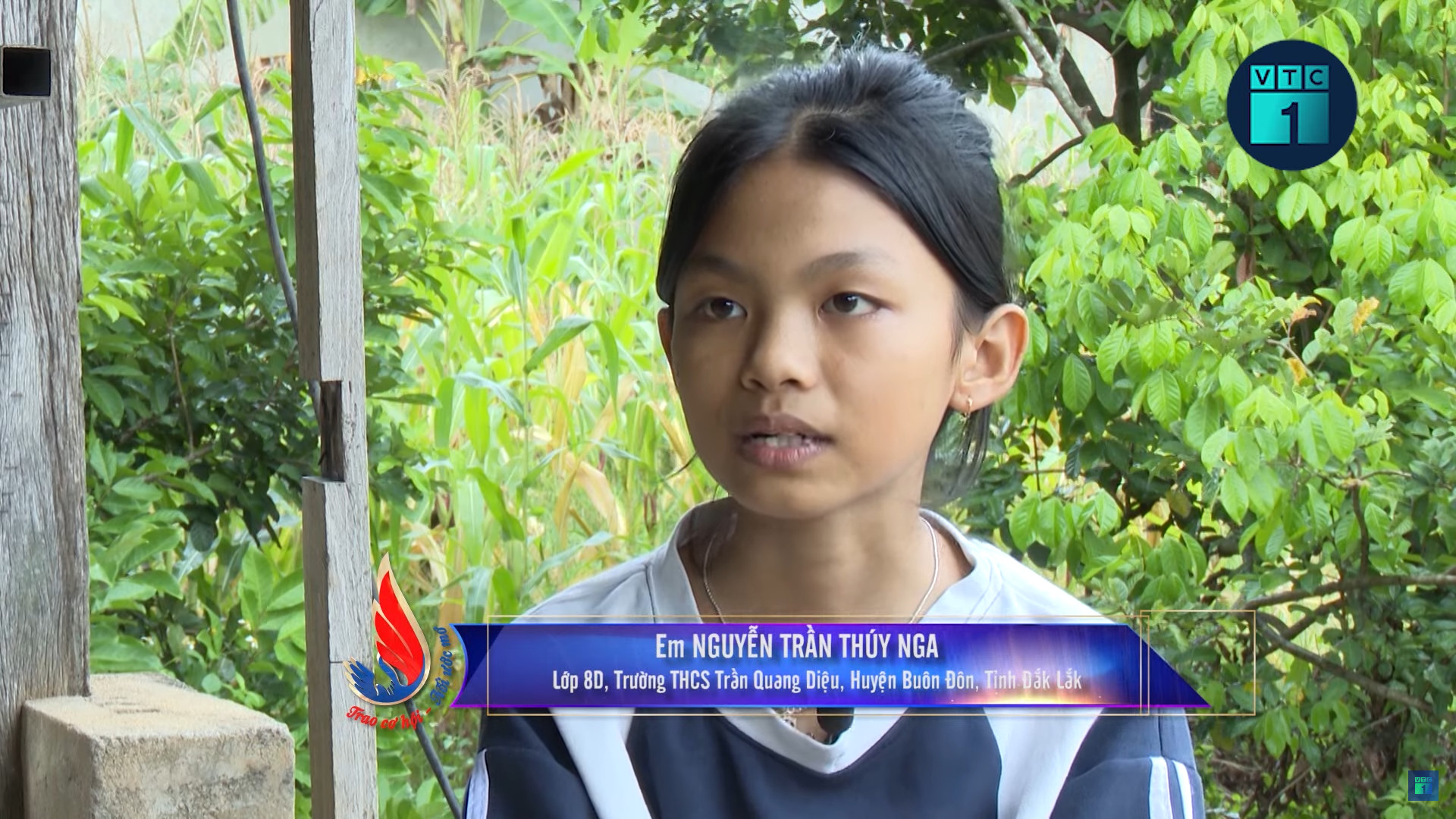 Biến cố gia đình không làm cô bé gục ngã